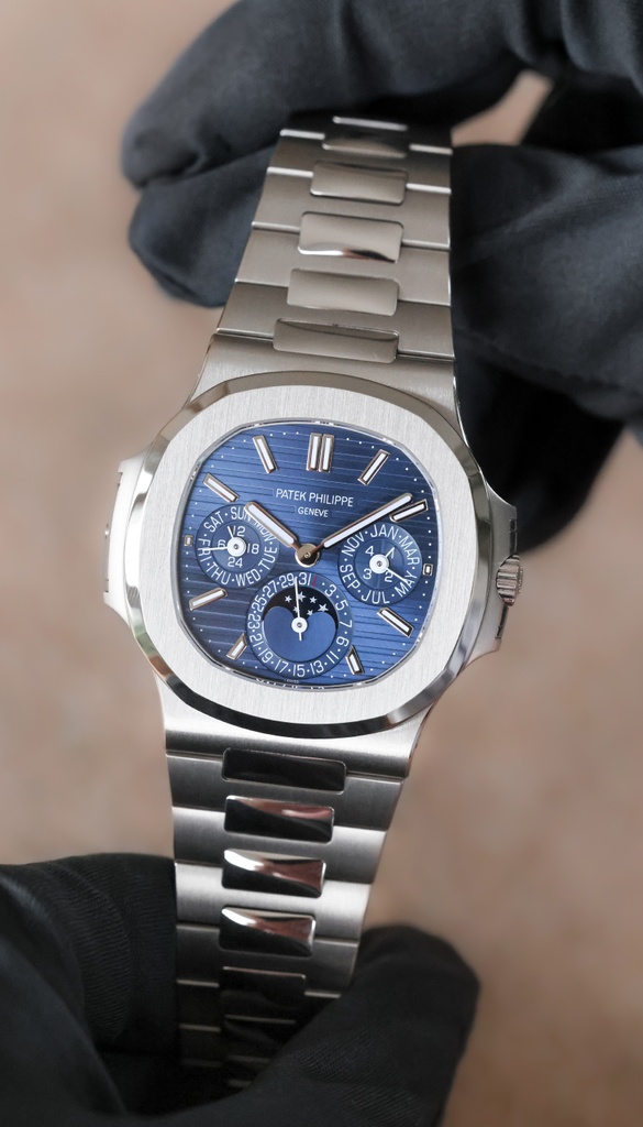 [5740/1G-001] Patek Philippe